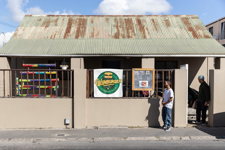 5 Great Places to Eat for Under R100 in Cape Town SAPeople